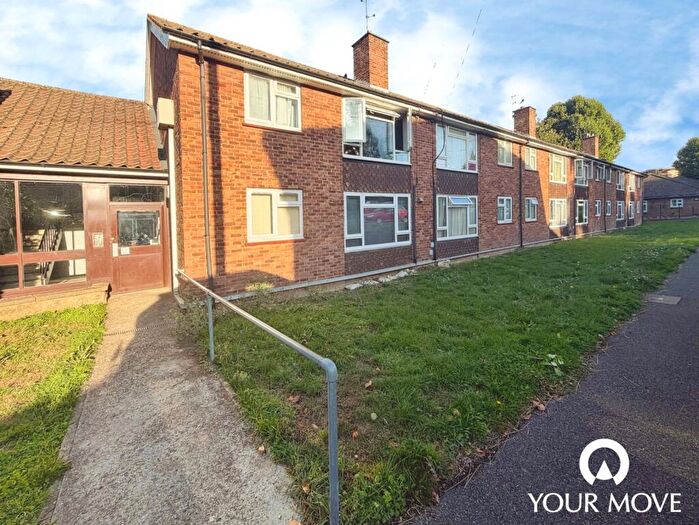 1 Bedroom Flat To Rent In Nelson Terrace, Chatham, Kent, ME5