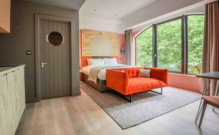 1 Bedroom Serviced Apartments To Rent In Queens Terrace, Southampton, Hampshire, SO14