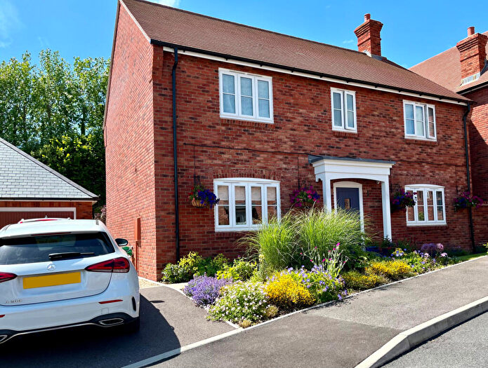 4 Bedroom Detached House For Sale In Milborne St. Andrew, Dorset, DT11