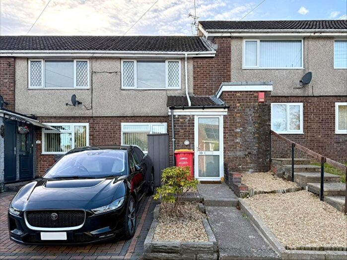 2 Bedroom Flat To Rent In Barberry Rise, Penarth, CF64