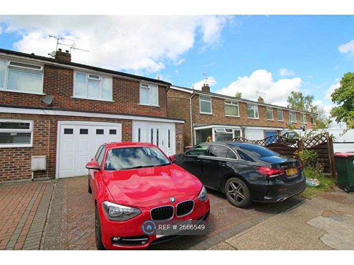 3 Bedroom Terraced House To Rent In Saunders Close, Crawley, RH10