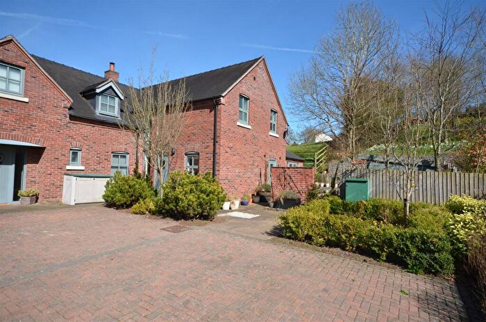 3 Bedroom Mews For Sale In Mill Farm Barns, Mill Street, Stone, ST15