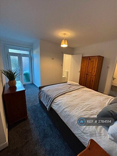 2 Bedroom Flat To Rent In Elm Grove, Portsmouth, PO5