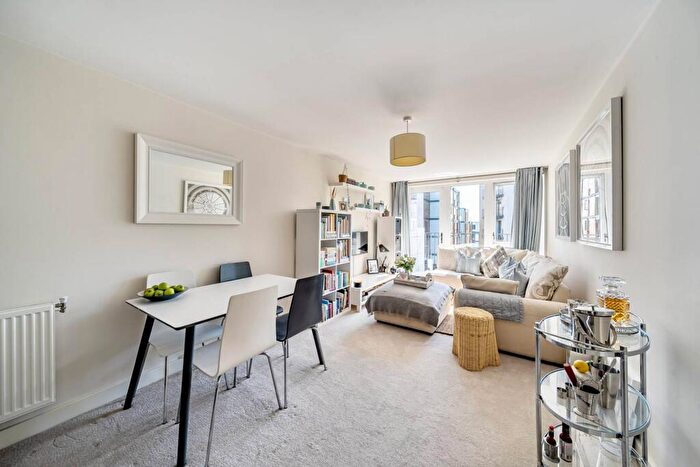1 Bedroom Flat For Sale In Charcot Road, Colindale, London, NW9