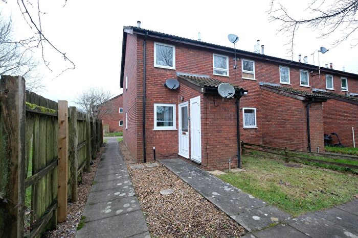 1 Bedroom Maisonette For Sale In Dapple Place, Southampton, SO40