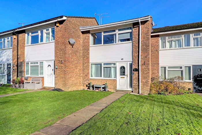 3 Bedroom Terraced House For Sale In Lowfield Way, Hazlemere, High Wycombe, Buckinghamshire, HP15