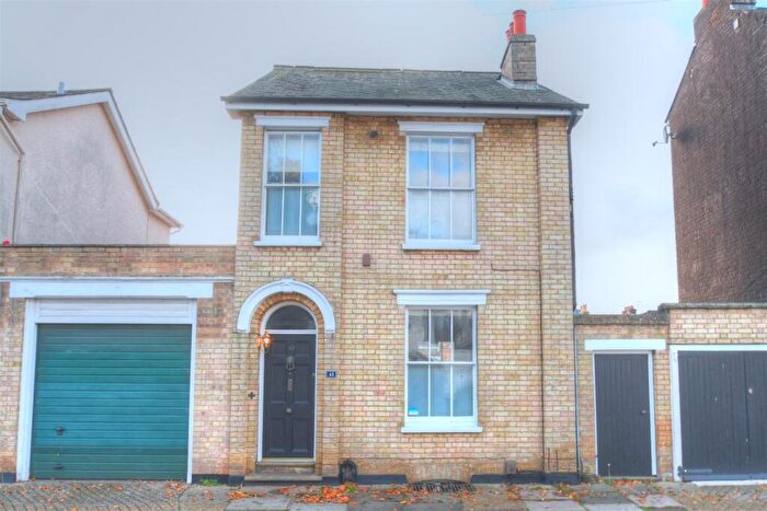 4 Bedroom Detached House For Sale In Anglesea Road, Ipswich, IP1