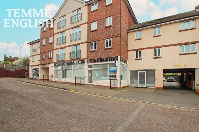 2 Bedroom Flat For Sale In Lower Southend Road, Riverside Court, SS11