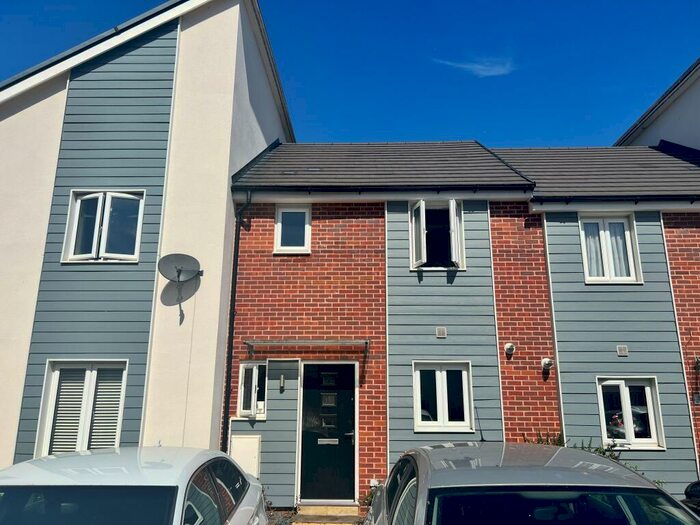 2 Bedroom House To Rent In Waterside Road, Wellingborough, NN8