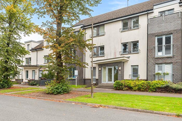 2 Bedroom Flat For Sale In Crookston Court, Larbert, Falkirk, FK5