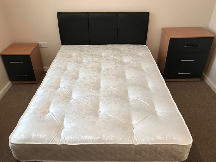 1 Bedroom Flat To Rent In Manchester Road, Altrincham, WA14
