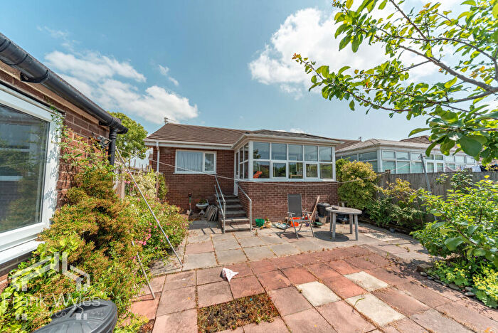 2 Bedroom Semi-Detached Bungalow For Sale In Carterville Close, Blackpool, Lancashire, FY4