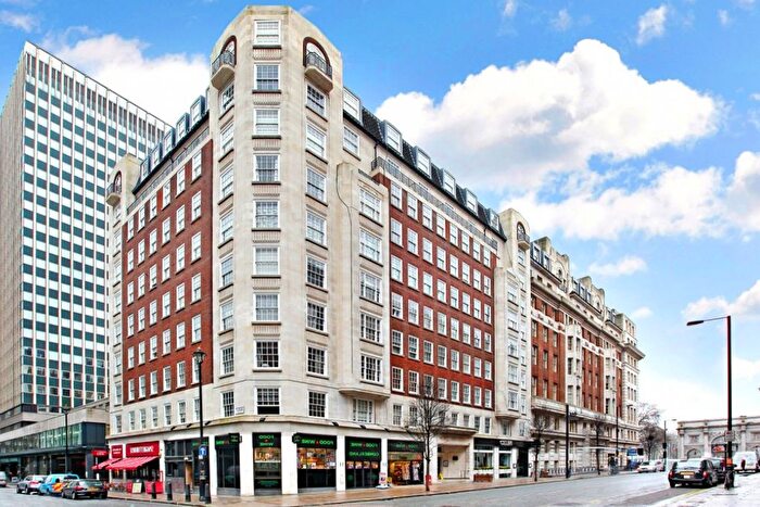 3 Bedroom Flat To Rent In Great Cumberland Place, London, W1H