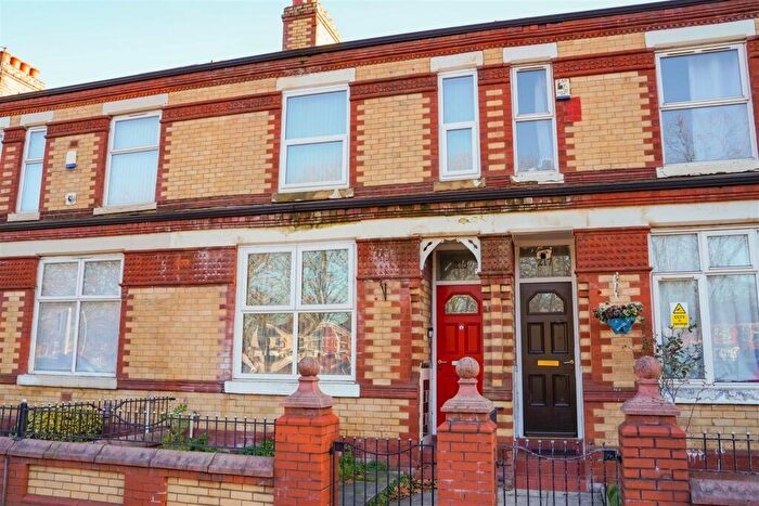 3 Bedroom Terraced House For Sale In Princess Road, Moss Side, M14
