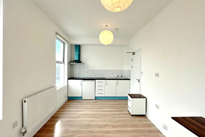 Studio To Rent In Fransfield Grove, London, SE26