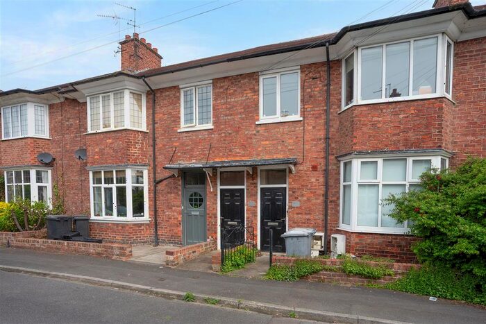 1 Bedroom Flat To Rent In Moorland Road, York, YO10