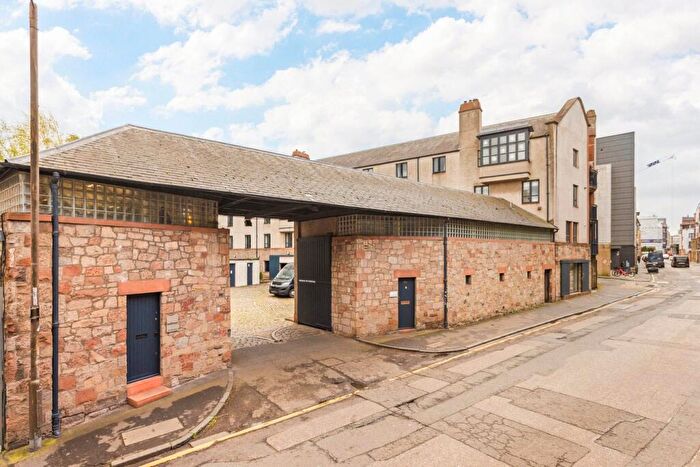 2 Bedroom Flat For Sale In Calton Road, Edinburgh, EH8