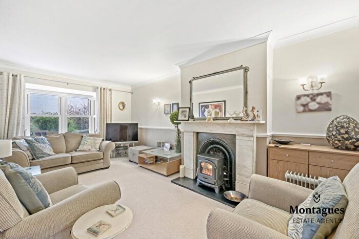 3 Bedroom House For Sale In The Magpies, Epping Green, CM16