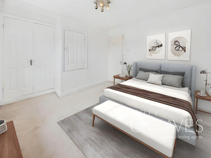 2 Bedroom Town House For Sale In The Elms, Colwick, Nottingham, NG4