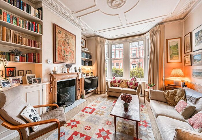 4 Bedroom Terraced House For Sale In Worfield Street, London, SW11