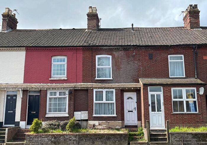 2 Bedroom Terraced House For Sale In Aylsham Road, Norwich, Norfolk, NR3