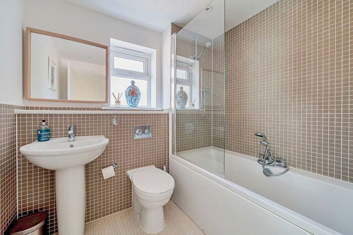 3 Bedroom Detached House For Sale In Atkins Hill, Wincanton, Somerset, BA9