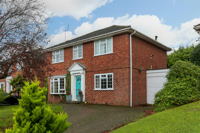3 Bedroom Detached House To Rent In Harestock Close, Winchester, SO22