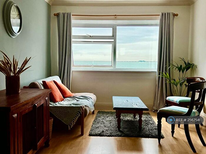 1 Bedroom Flat To Rent In Charleston Court, West Mersea, Colchester, CO5