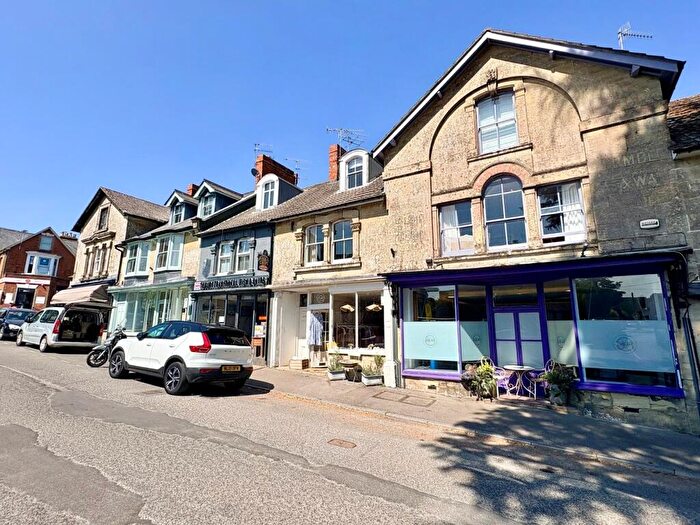 2 Bedroom Duplex To Rent In The Square, High Street, Tisbury, SP3