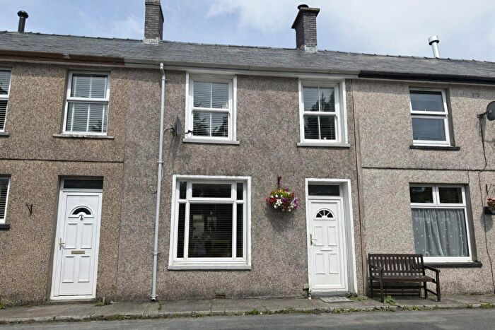 3 Bedroom Terraced House For Sale In Ty Llwyd Terrace, Trawsfynydd, Blaenau Ffestiniog, LL41