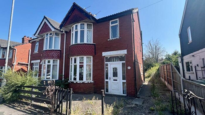 3 Bedroom Semi-Detached House For Sale In Bruce Street, Scunthorpe, DN15
