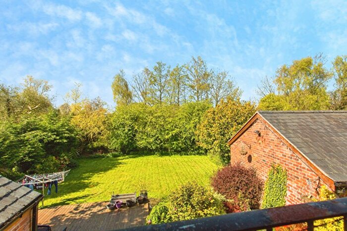 5 Bedroom Semi-Detached House For Sale In Benson Lane, Preston, Lancashire, PR4
