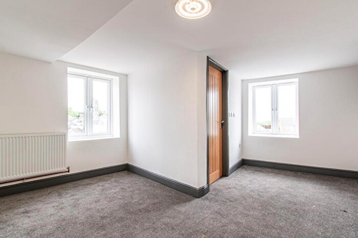 1 Bedroom House Of Multiple Occupation To Rent In Webbs Cottage, Pike Street, PL14