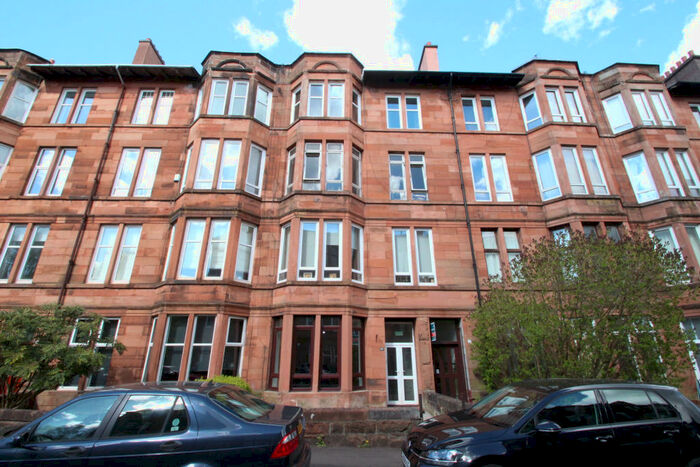 2 Bedroom Flat To Rent In Woodford Street, Shawlands, G41