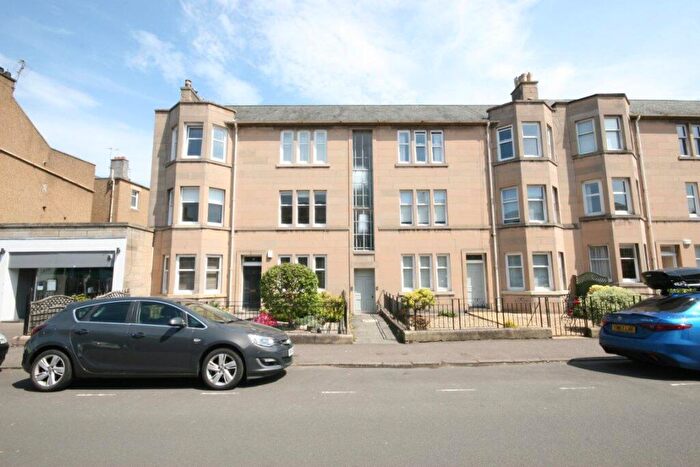 2 Bedroom Flat To Rent In Learmonth Avenue, Comely Bank, Edinburgh, EH4