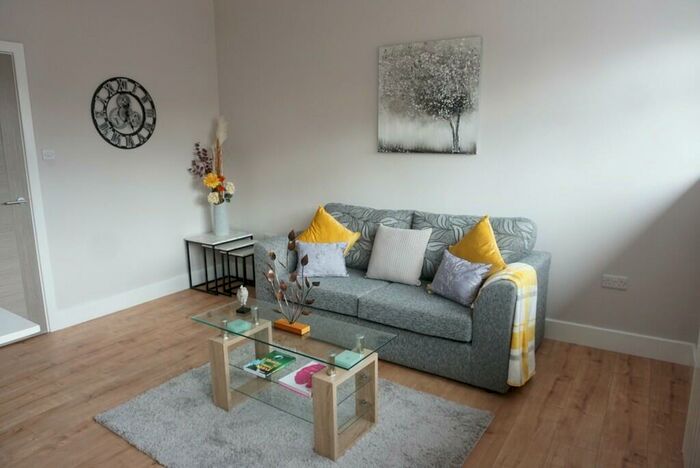 2 Bedroom Apartment To Rent In Handel Street, Nottingham, NG3