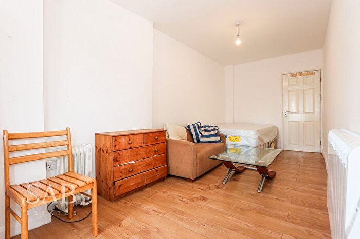 1 Bedroom Property To Rent In Lady Margaret Road, Southall, UB1