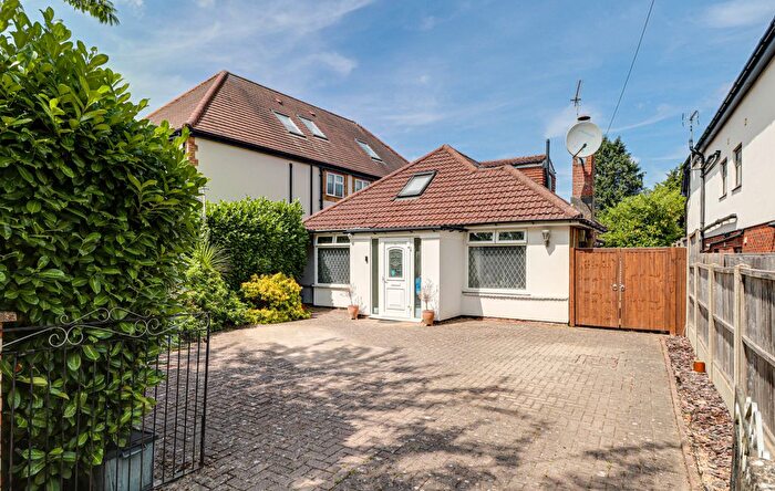 4 Bedroom Detached House For Sale In Ragged Hall Lane, Chiswell Green, St Albans, AL2