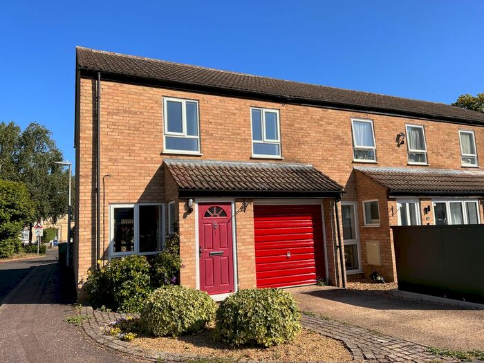 3 Bedroom Terraced House To Rent In Wilding Walk, Cambridge, Cambridgeshire, CB4
