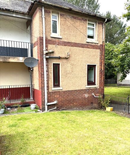 2 Bedroom Flat To Rent In Hamilton, ML3