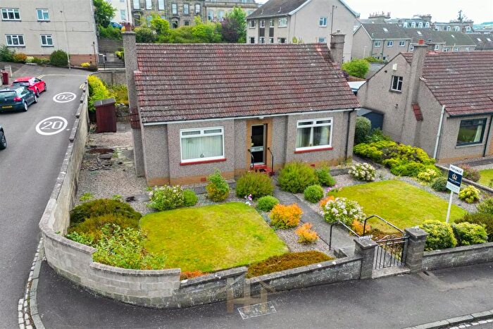 2 Bedroom Detached House For Sale In Minto Place, Dundee, DD2
