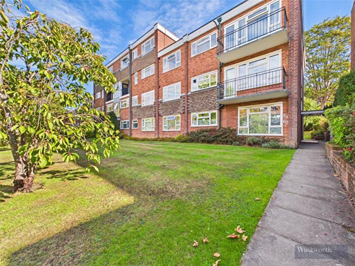 1 Bedroom Apartment To Rent In Lovelace Road, Surbiton, KT6
