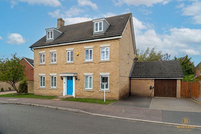 5 Bedroom Detached House For Sale In Greenhaze Lane, Great Cambourne, CB23
