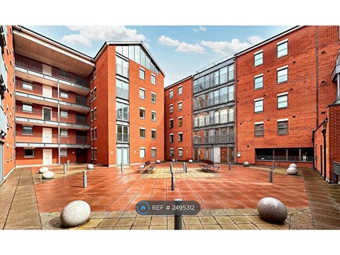 2 Bedroom Flat To Rent In Weekday Cross Building, Nottingham, NG1