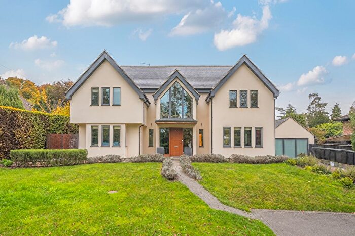 6 Bedroom Detached House To Rent In Gatton Road, Reigate, RH2