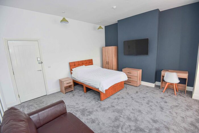 7 Bedroom Terraced House To Rent In Taswell Road, Southsea, PO5