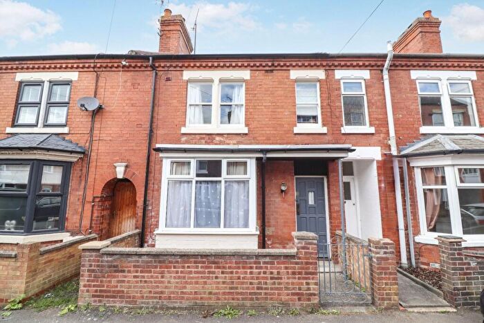 3 Bedroom Terraced House For Sale In Harborough Road, Rushden, NN10