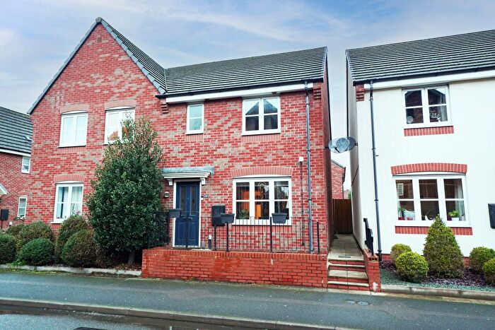 3 Bedroom Semi-Detached House For Sale In Disraeli Street, Leicester, Leicestershire, LE2