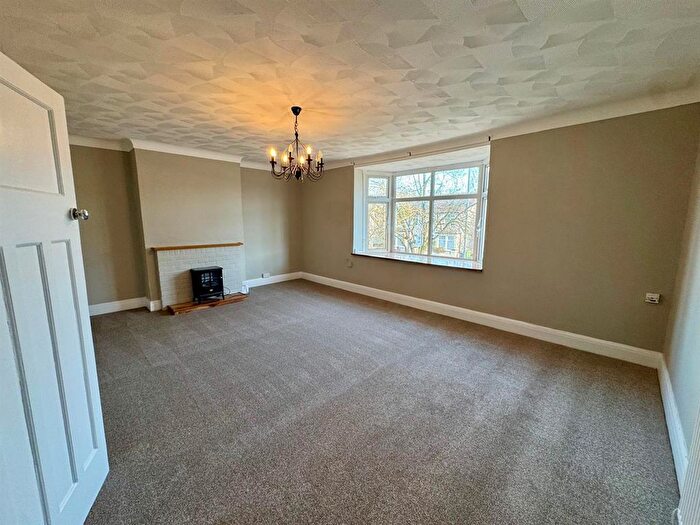 2 Bedroom Flat To Rent In Copnor Road, Portsmouth, PO3