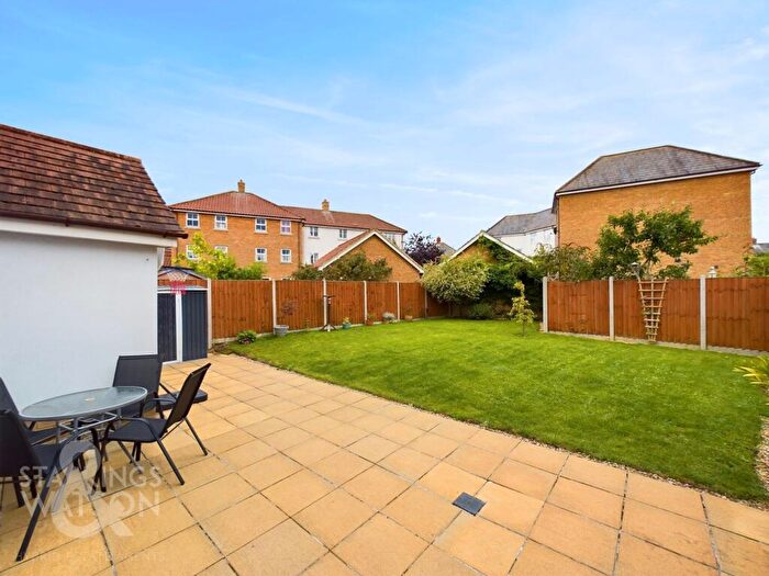 5 Bedroom Detached House For Sale In Daisy Street, Wymondham, NR18
